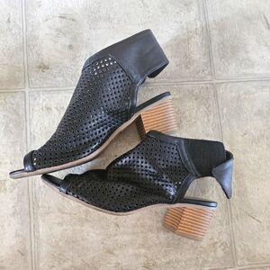 Call it Spring Velcro Wedges